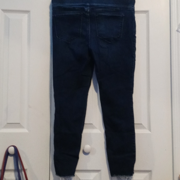 Jeans - Picture 3 of 4